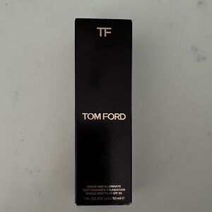 Tom Ford Black Shade and Illuminate Foundation